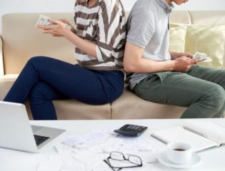 Xác định nợ chung nợ riêng trong hôn nhân và nguyên tắc giải quyết