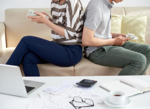 Xác định nợ chung nợ riêng trong hôn nhân và nguyên tắc giải quyết